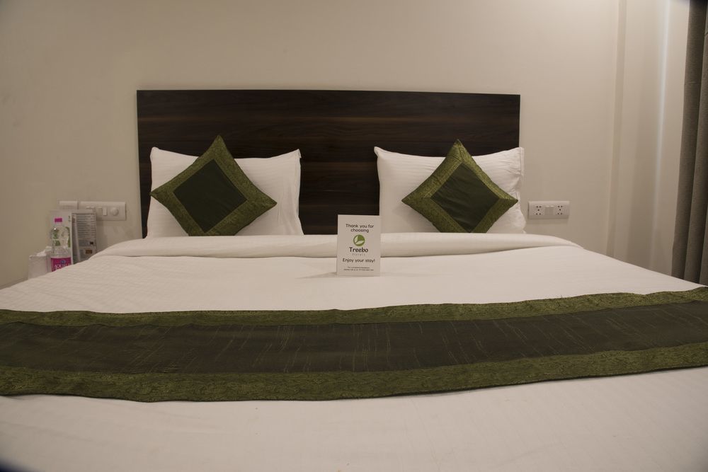 Hotel O Lakshya New Delhi Exteriör bild
